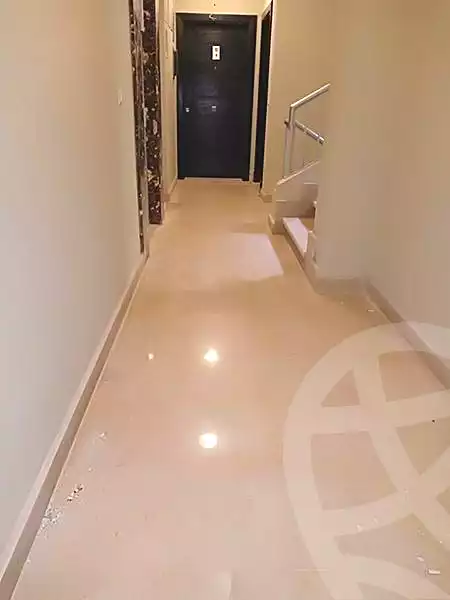 https://aqarmap.com.eg/ar/listing/6800811-for-sale-cairo-el-sheikh-zayed-city-compounds-dh-drys
