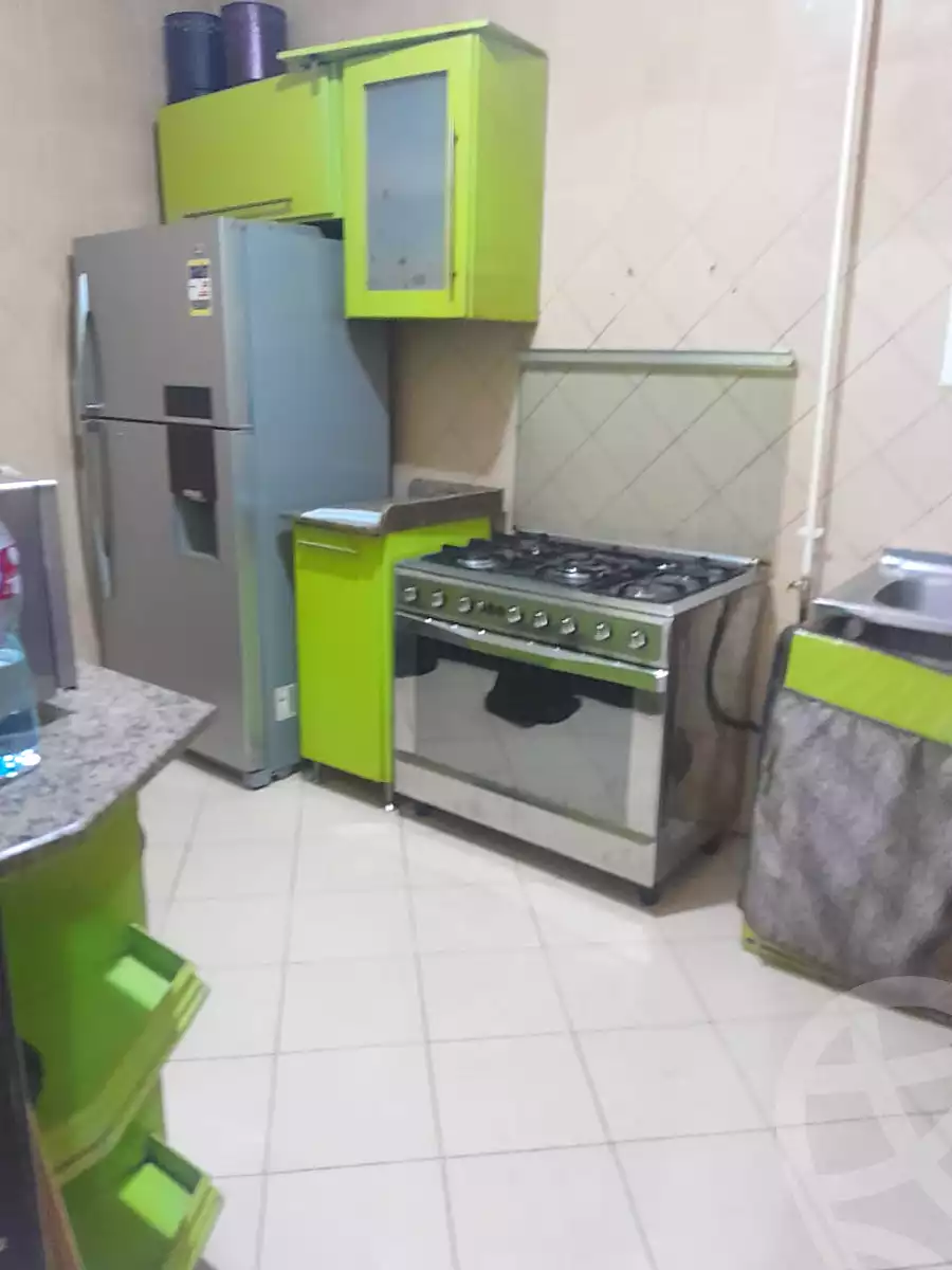 https://aqarmap.com.eg/en/listing/6800885-for-rent-cairo-el-sheikh-zayed-city-compounds-dh-drys