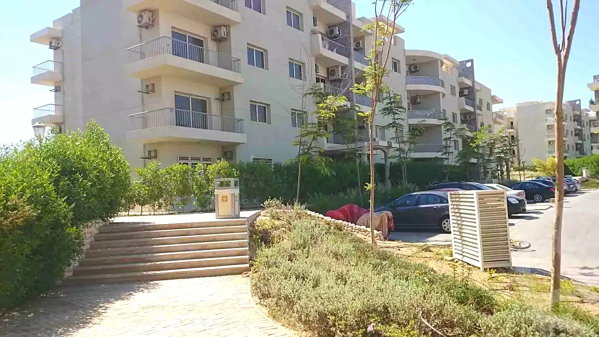 https://aqarmap.com.eg/en/listing/6801322-for-rent-cairo-el-sheikh-zayed-city-compounds-dh-drys