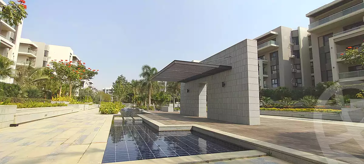 https://aqarmap.com.eg/en/listing/6801320-for-sale-cairo-new-cairo-compounds-the-address-east