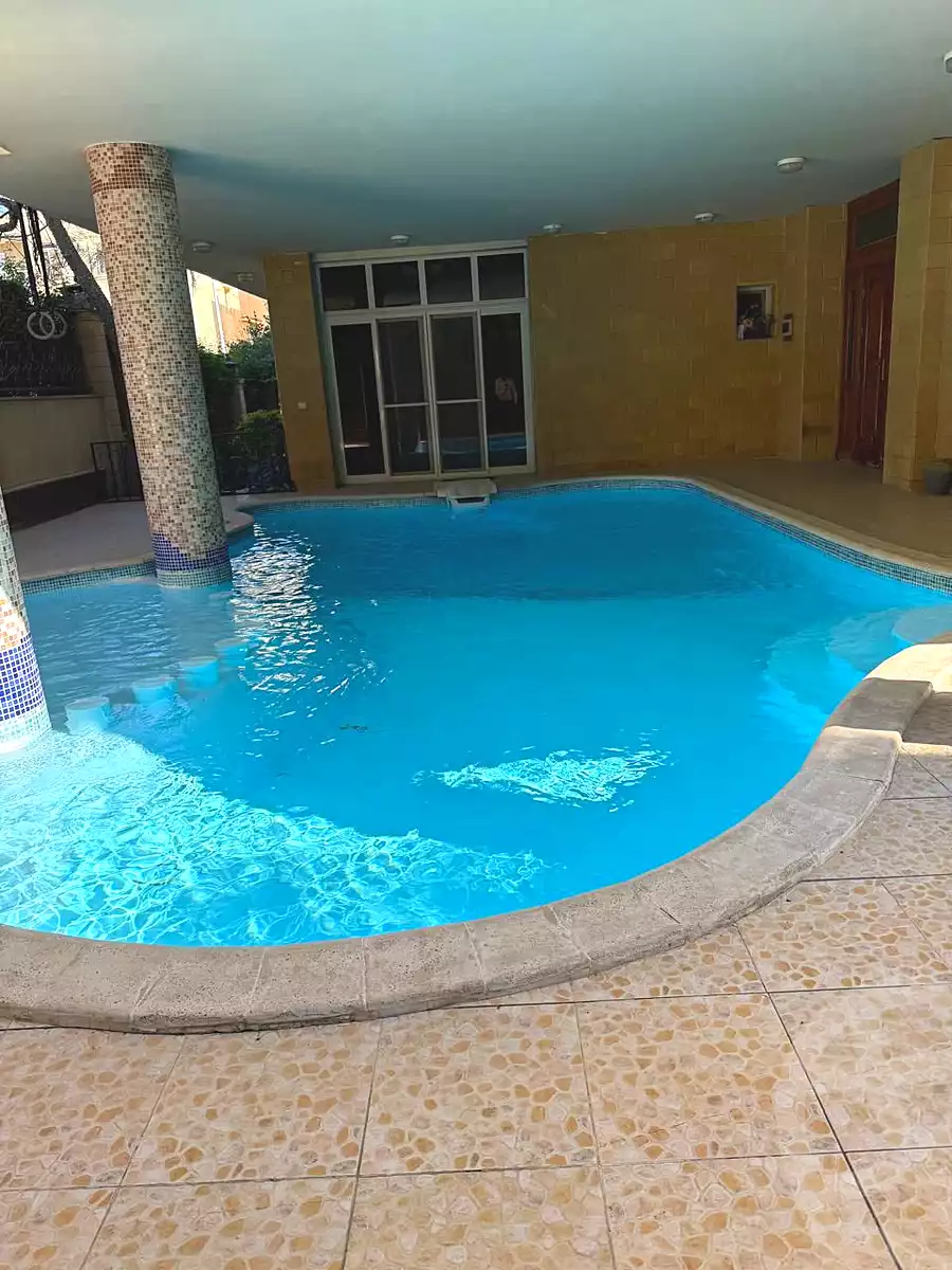 https://aqarmap.com.eg/ar/listing/6801383-for-rent-cairo-new-cairo-90th-street-south-teseen-st