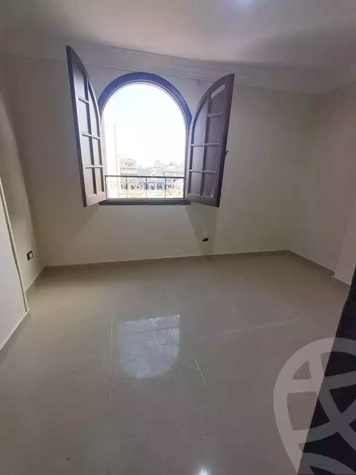 https://aqarmap.com.eg/ar/listing/6801922-for-sale-alexandria-el-mandara-alex-el-mandara-bahri