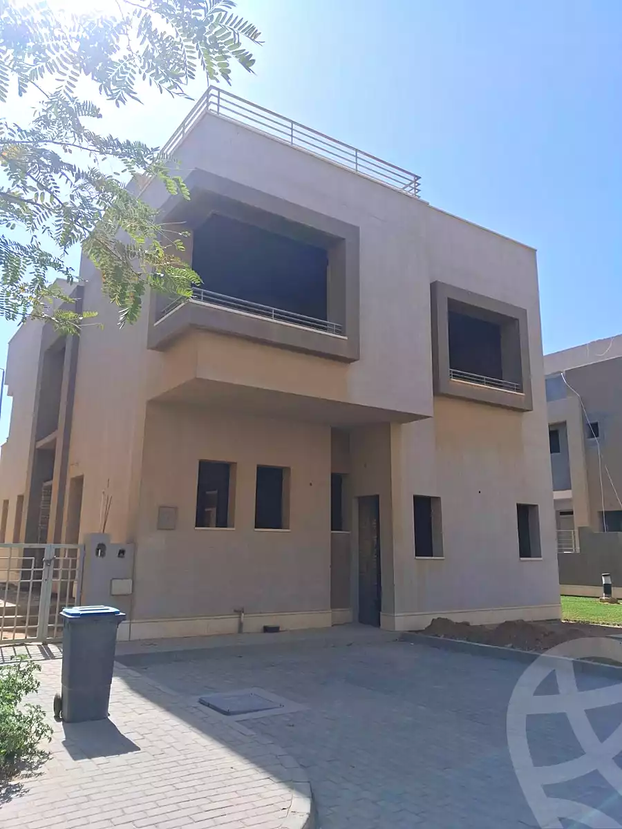 فيلا بـ٤ غرف نوم في فيلدج جاردن قطامية، صورة ١٢ من ١٤