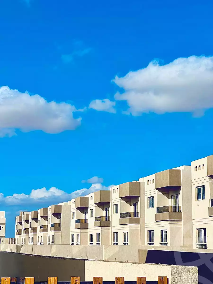 https://aqarmap.com.eg/en/listing/6803449-for-sale-cairo-el-sheikh-zayed-city-lshykh-zyd-ljdyd-montania-park-compound-everest-view