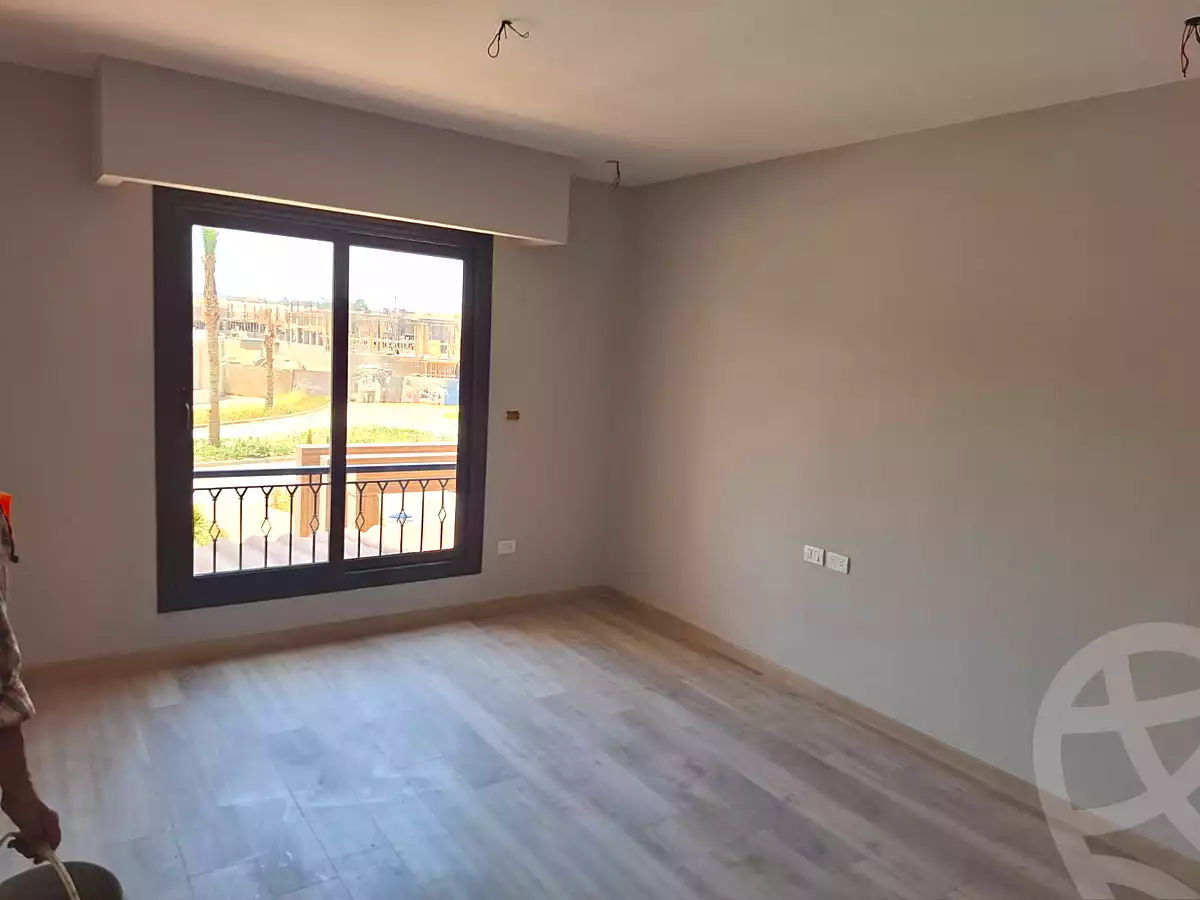 https://aqarmap.com.eg/ar/listing/6803585-for-sale-cairo-el-sheikh-zayed-city-compounds-kmbwnd-fyldj-wyst-dr-llttwyr