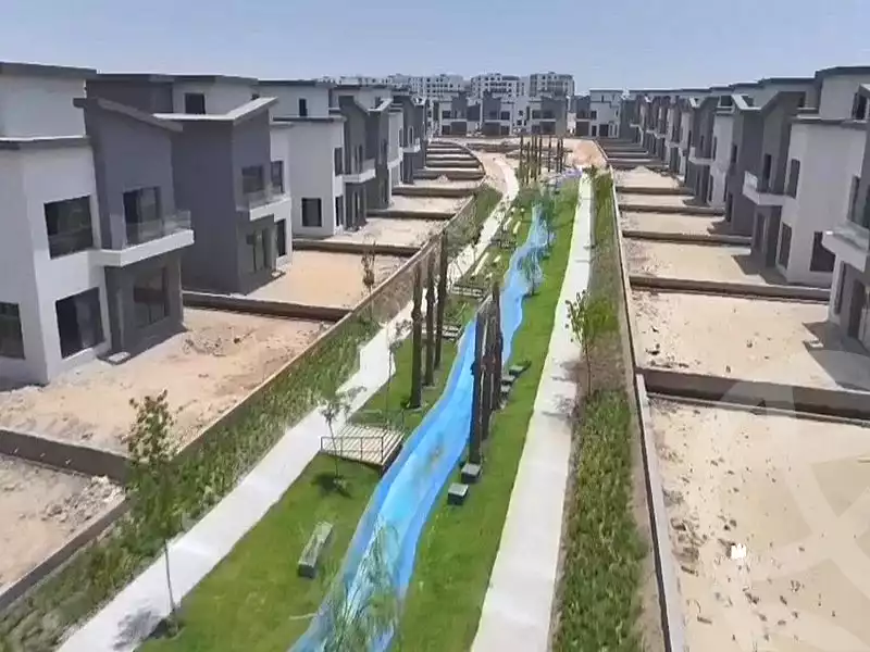 https://aqarmap.com.eg/en/listing/6803378-for-sale-cairo-new-cairo-compounds-kmbwnd-kryk-twn-il-cazar