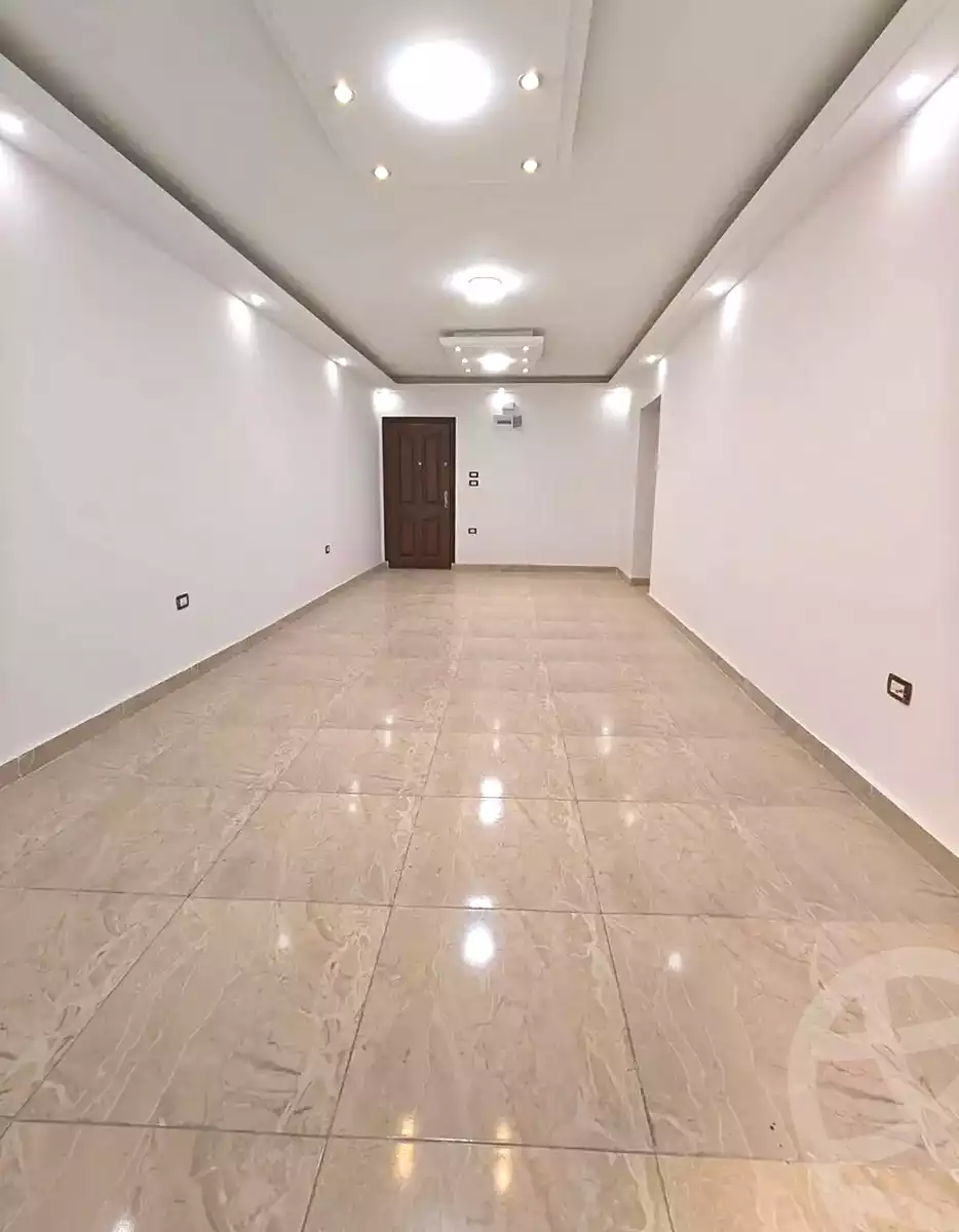 https://aqarmap.com.eg/ar/listing/6803905-for-sale-alexandria-el-asafra-shr-45