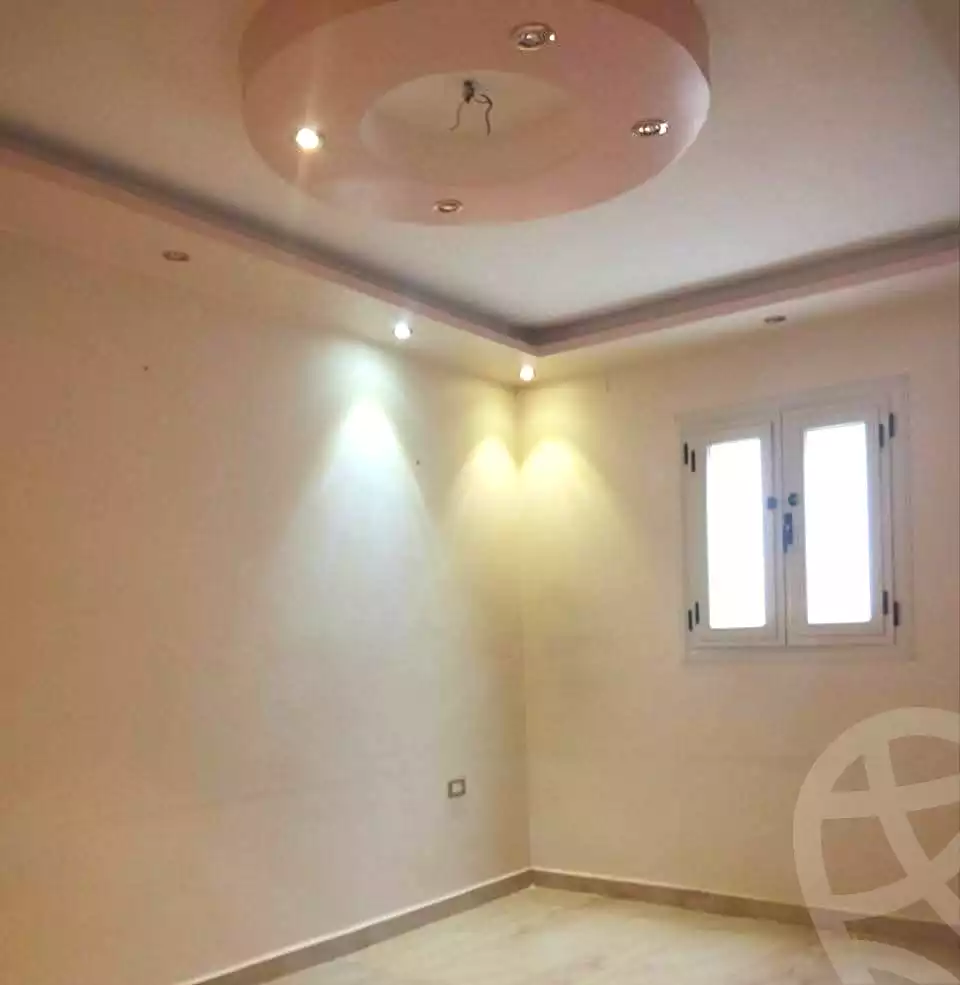 https://aqarmap.com.eg/en/listing/6804750-for-sale-alexandria-lsywf-el-falki