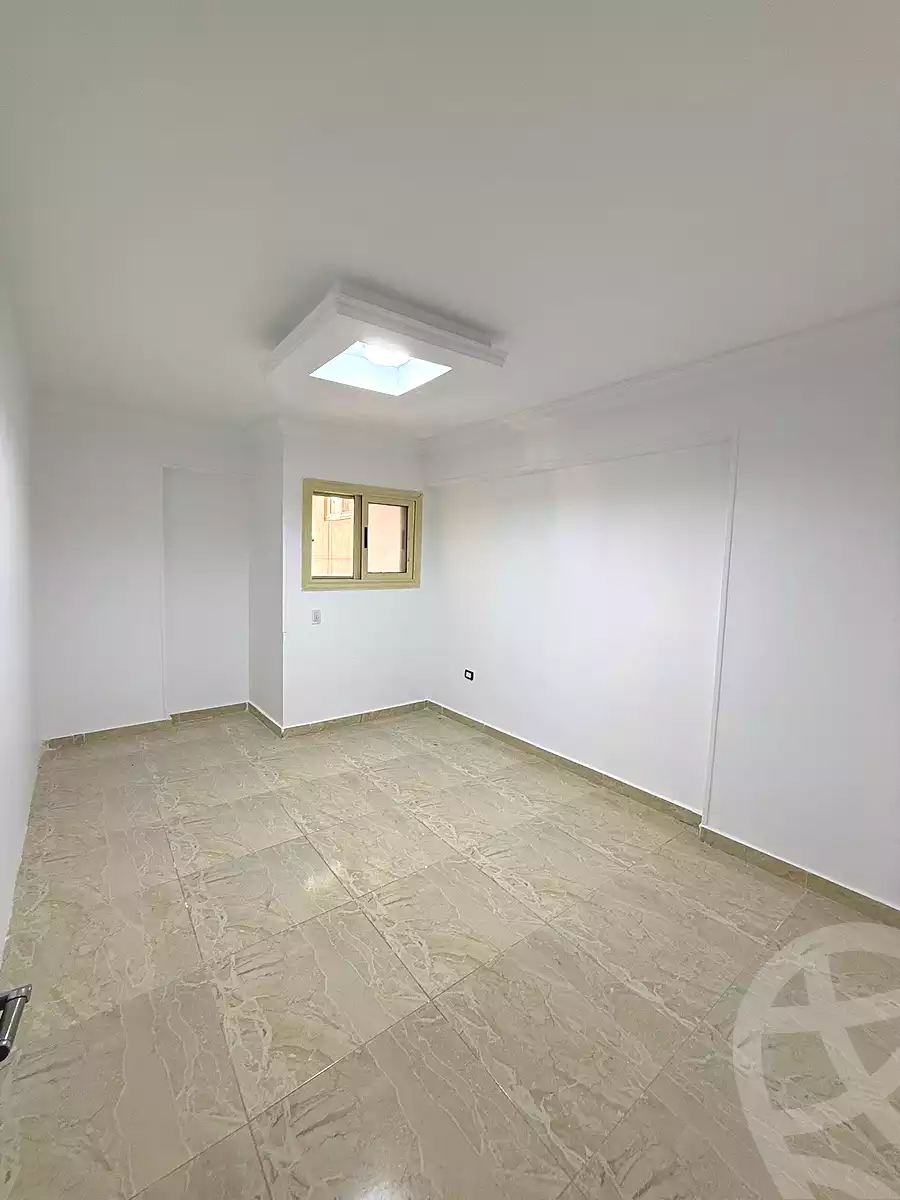 https://aqarmap.com.eg/ar/listing/6805046-for-sale-alexandria-el-asafra-shr-45