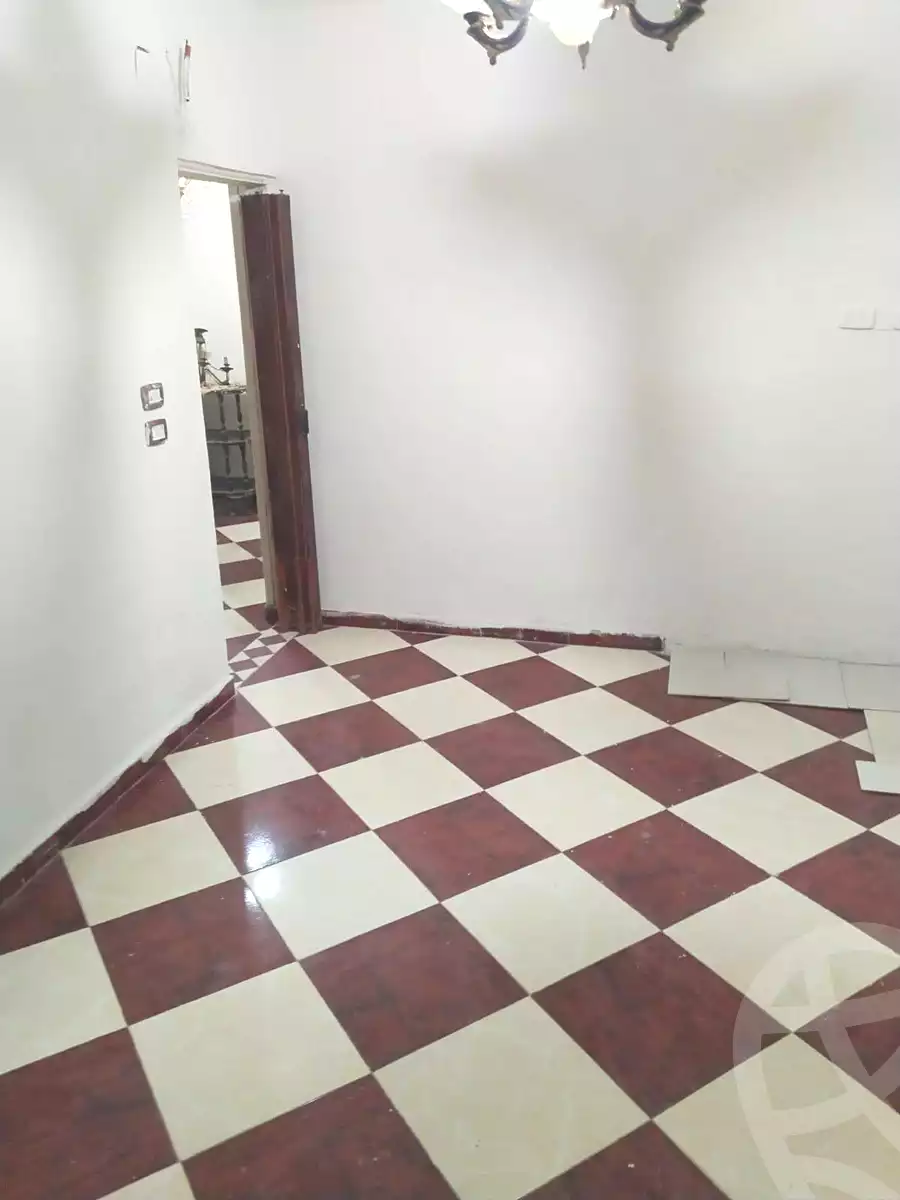https://aqarmap.com.eg/ar/listing/6805161-for-rent-alexandria-el-asafra-seyam-st