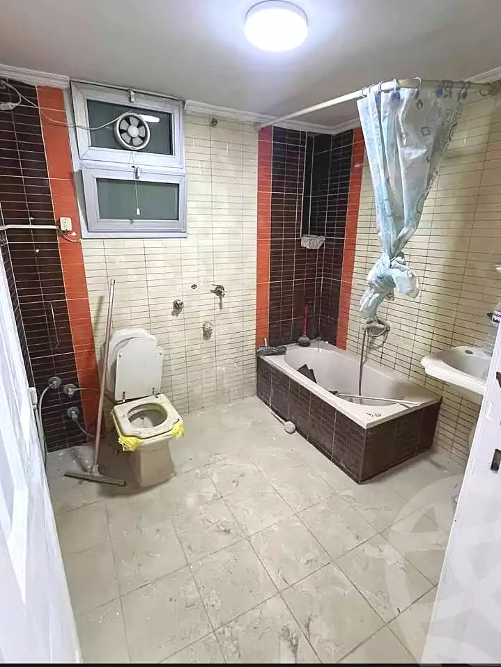 https://aqarmap.com.eg/en/listing/6805250-for-sale-alexandria-l-jmy-lbytsh-el-hanafeya-st