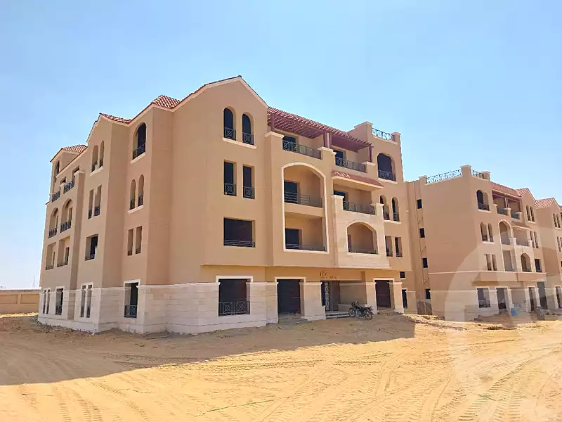 https://aqarmap.com.eg/en/listing/6805488-for-sale-cairo-el-shorouk-compounds-yfy-ryzydns