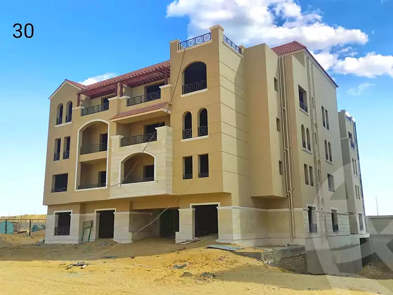 https://aqarmap.com.eg/ar/listing/6805631-for-sale-cairo-el-shorouk-compounds-yfy-ryzydns