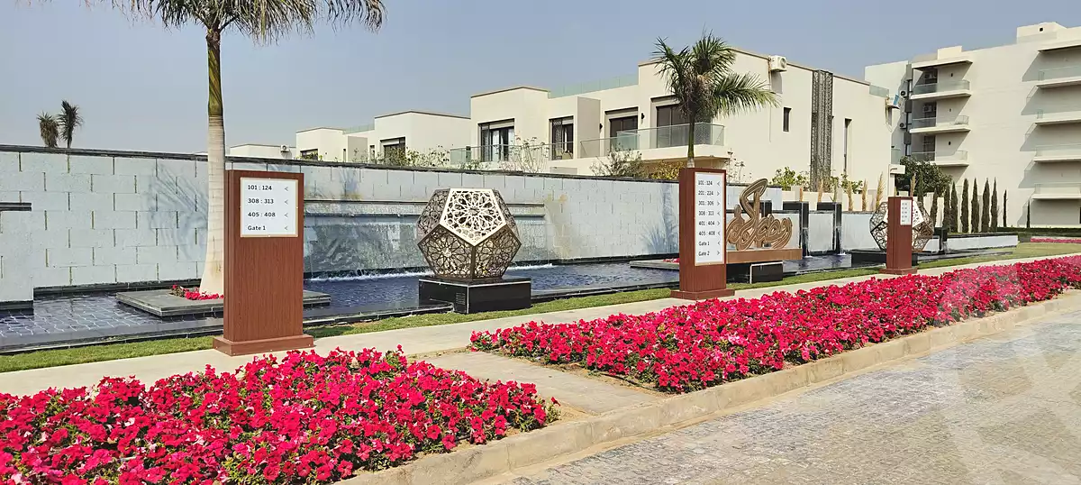 https://aqarmap.com.eg/en/listing/6806301-for-sale-cairo-new-cairo-compounds-the-address-east