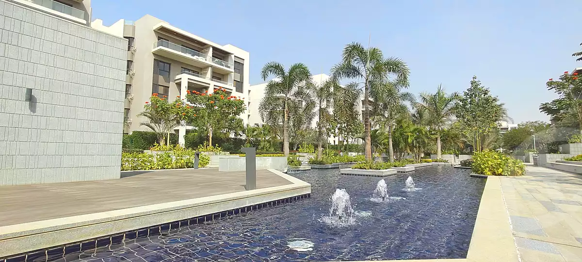 https://aqarmap.com.eg/ar/listing/6806331-for-rent-cairo-new-cairo-compounds-the-address-east