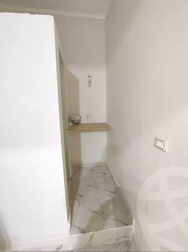 https://aqarmap.com.eg/ar/listing/6806604-for-sale-alexandria-l-jmy-lbytsh-ain-shams-st
