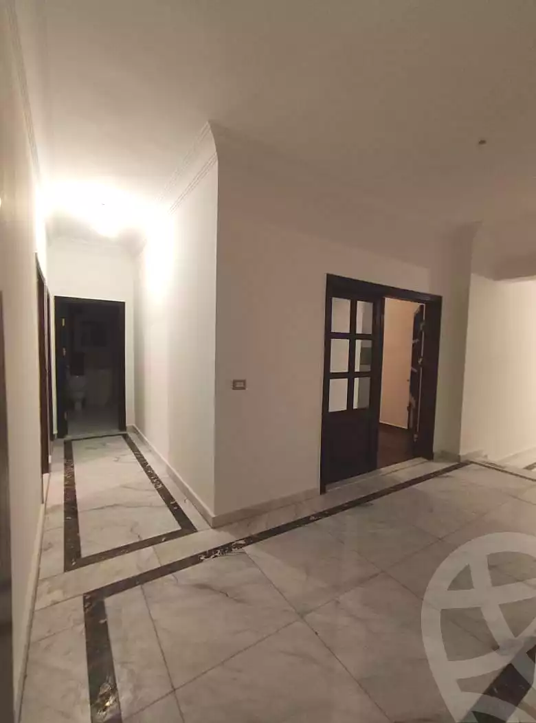 https://aqarmap.com.eg/ar/listing/6806877-for-rent-cairo-new-cairo-ganob-el-akadamiya-south-academy-b-taha-hussein-st