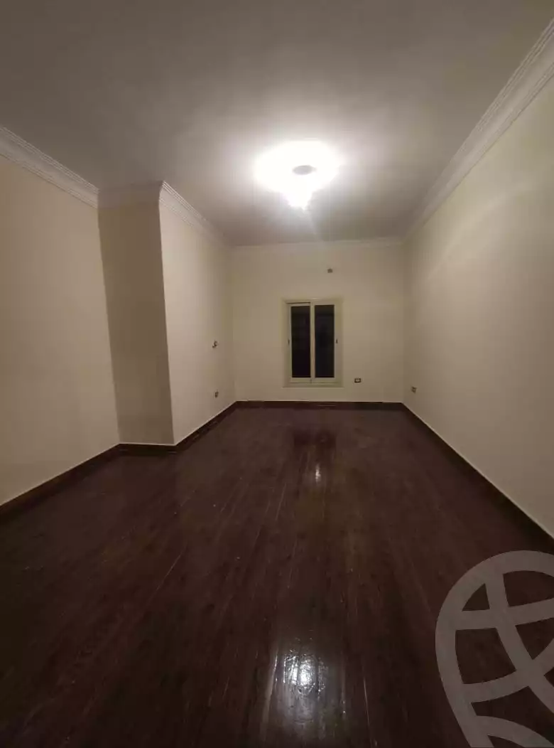https://aqarmap.com.eg/ar/listing/6806877-for-rent-cairo-new-cairo-ganob-el-akadamiya-south-academy-b-taha-hussein-st