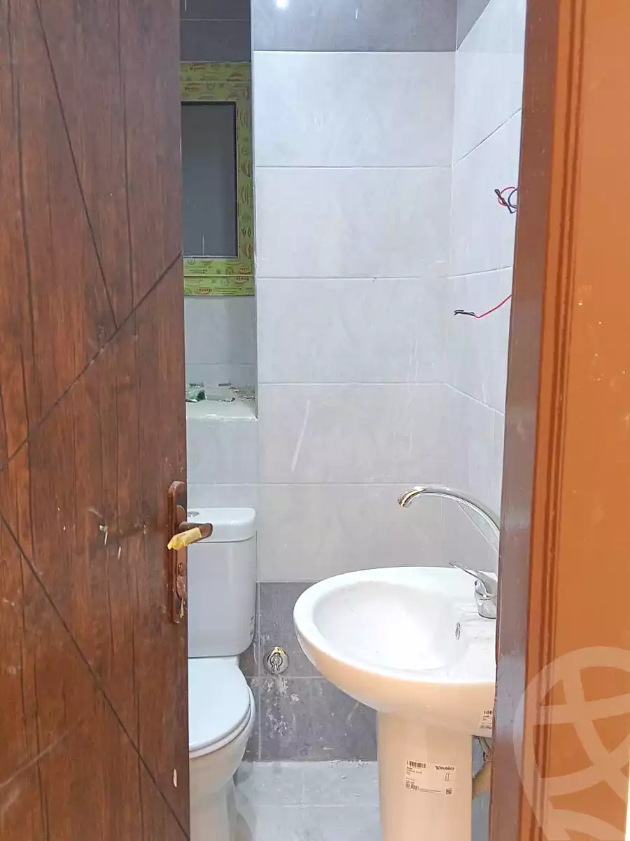 https://aqarmap.com.eg/ar/listing/6806943-for-sale-cairo-6th-of-october-el-ahyaa-neighborhood-3rd-al-hay-al-thalith-st