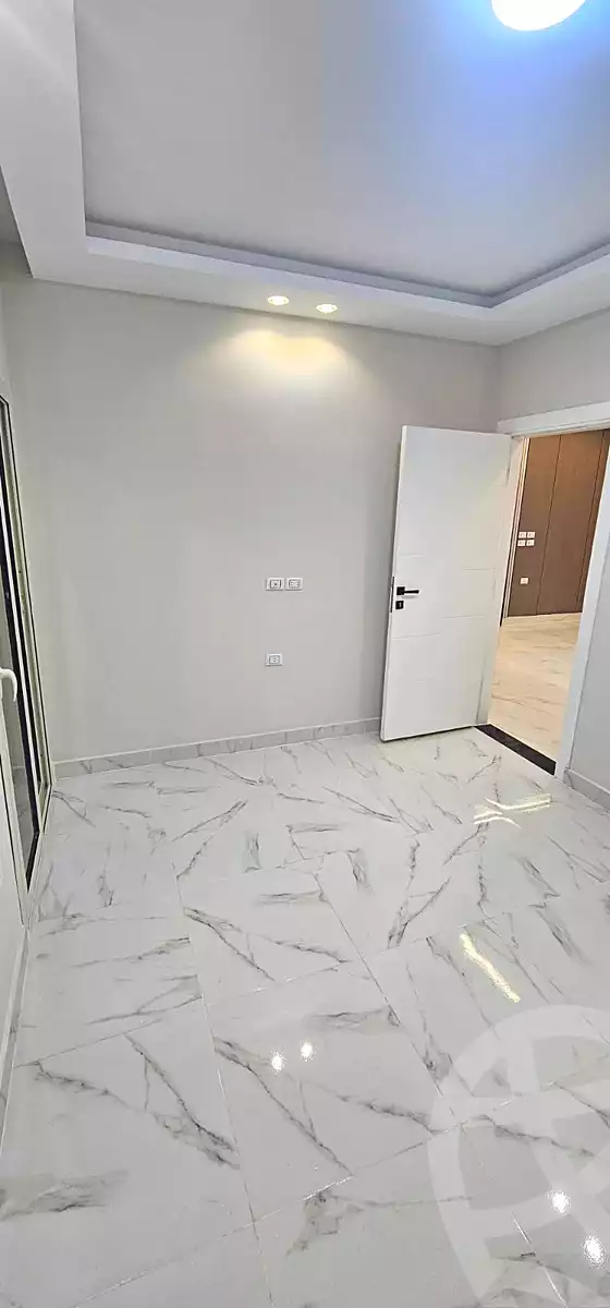 https://aqarmap.com.eg/ar/listing/6806979-for-sale-cairo-6th-of-october-el-ahyaa-neighborhood-1st-third-neighborhood