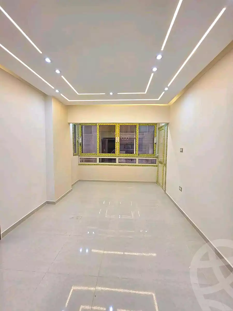 https://aqarmap.com.eg/ar/listing/6807372-for-sale-alexandria-miami-45-street