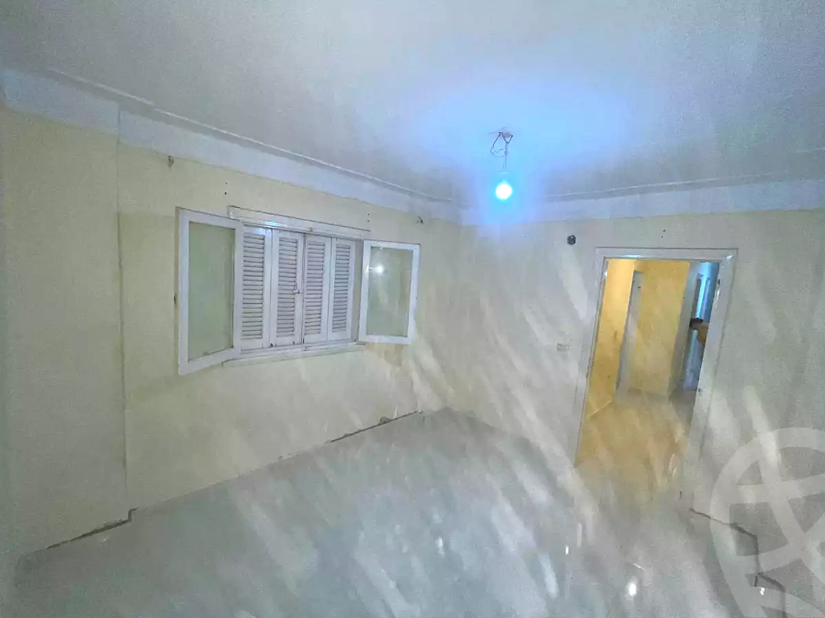 https://aqarmap.com.eg/ar/listing/6807659-for-rent-alexandria-zezenia-ibrahim-el-attar-st