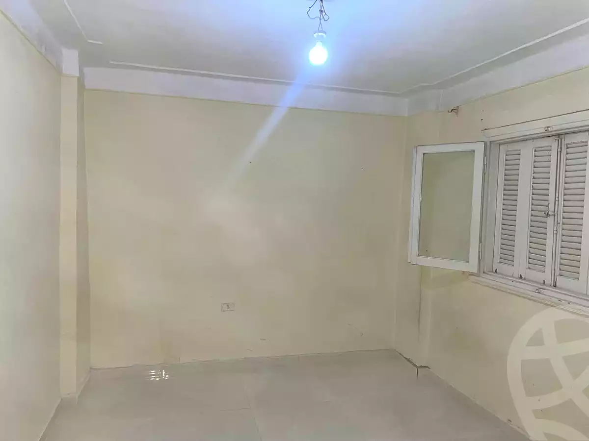 https://aqarmap.com.eg/ar/listing/6807659-for-rent-alexandria-zezenia-ibrahim-el-attar-st