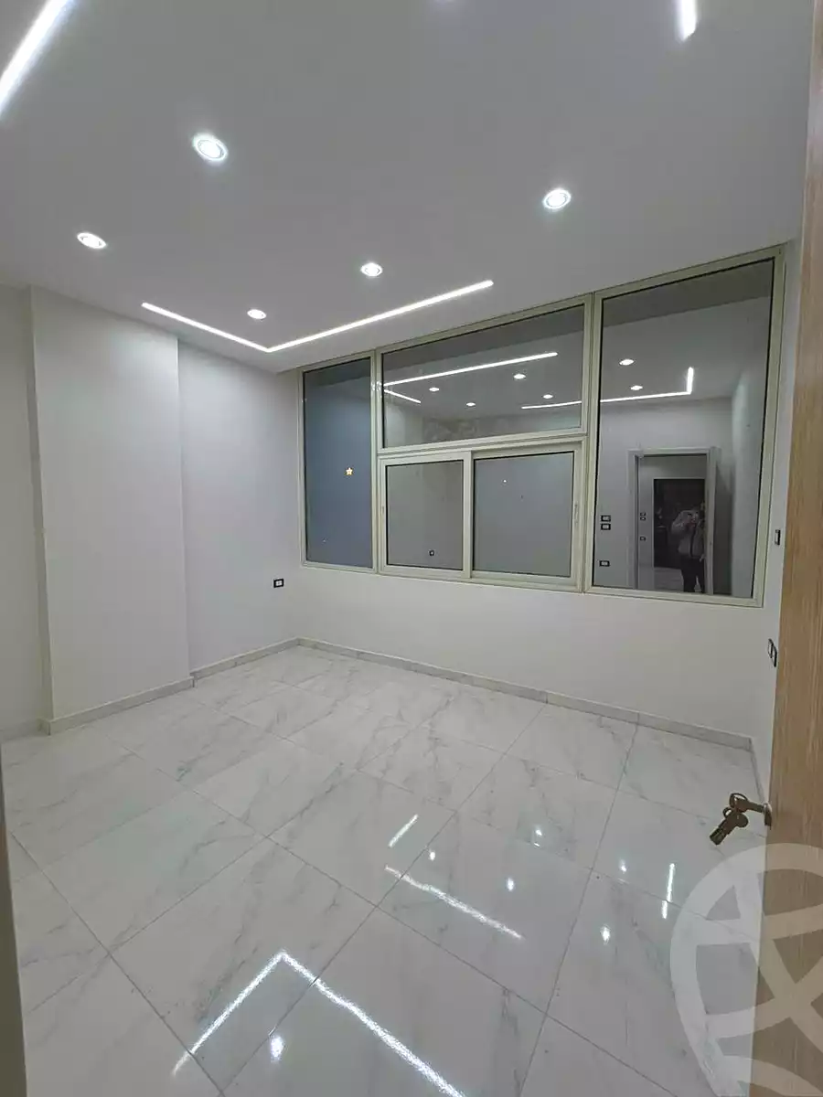 https://aqarmap.com.eg/ar/listing/6807856-for-sale-cairo-6th-of-october-el-ahyaa-neighborhood-3rd