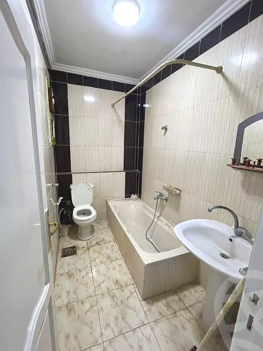 https://aqarmap.com.eg/ar/listing/6807973-for-sale-alexandria-el-mandara-alex-el-mandara-bahri-sidi-kamal-st