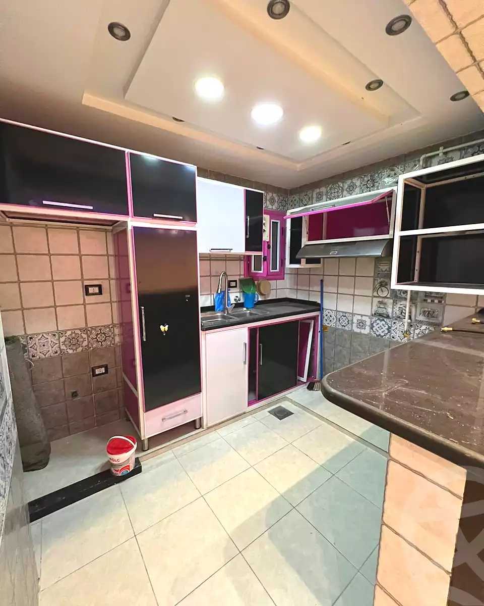 https://aqarmap.com.eg/en/listing/6807978-for-rent-alexandria-lauran-shaarawy-st