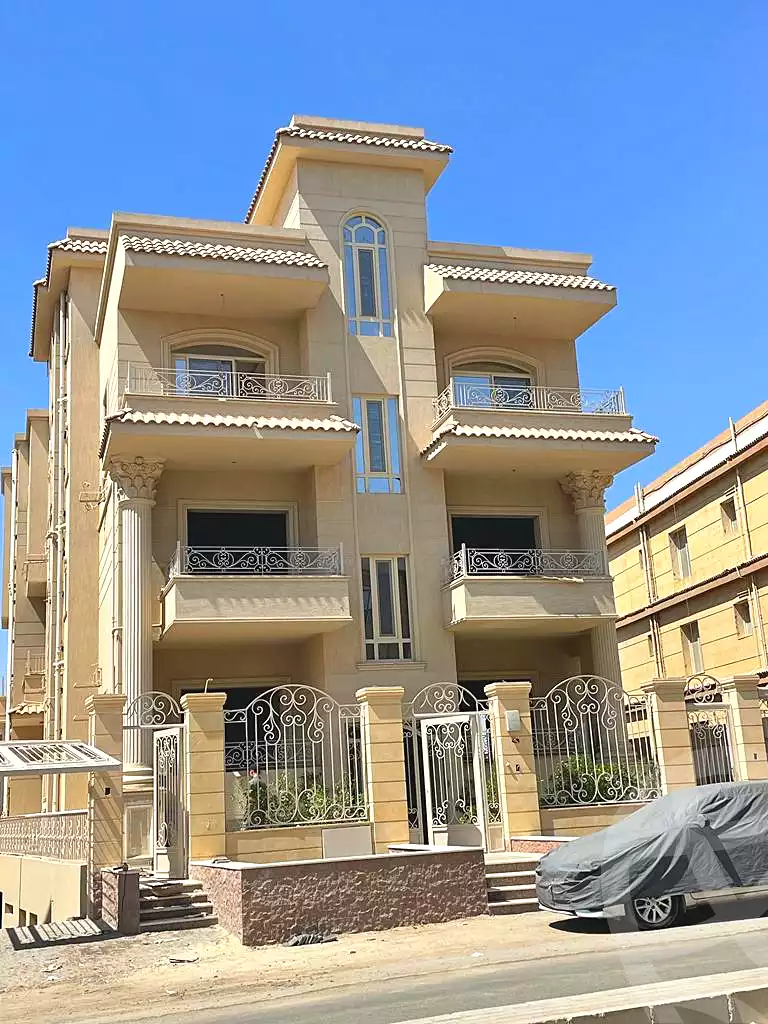 https://aqarmap.com.eg/ar/listing/6808204-for-sale-cairo-6th-of-october-garb-someed-neighborhood-1st