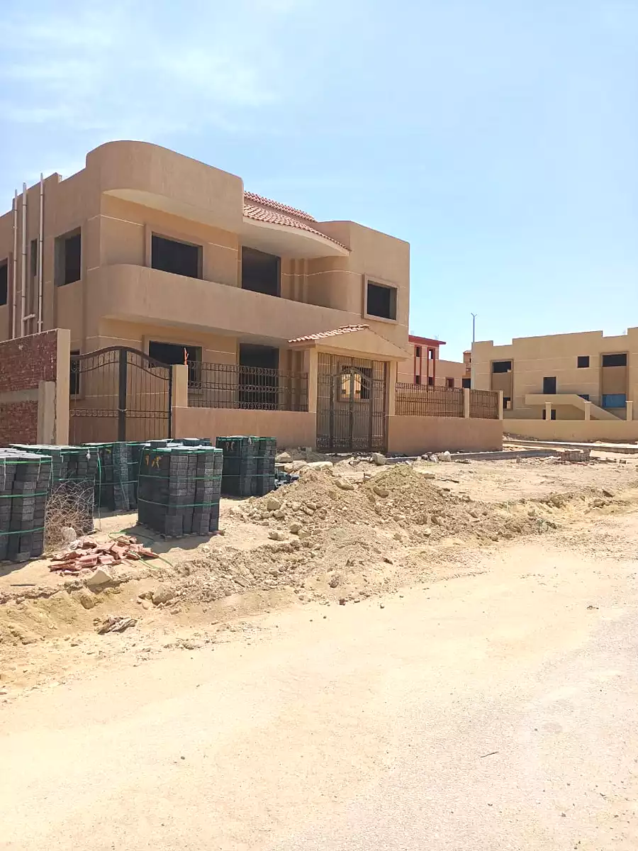 https://aqarmap.com.eg/ar/listing/6808279-for-sale-cairo-6th-of-october-compounds-gupco-compound-gulf-of-suez-petroleum-co