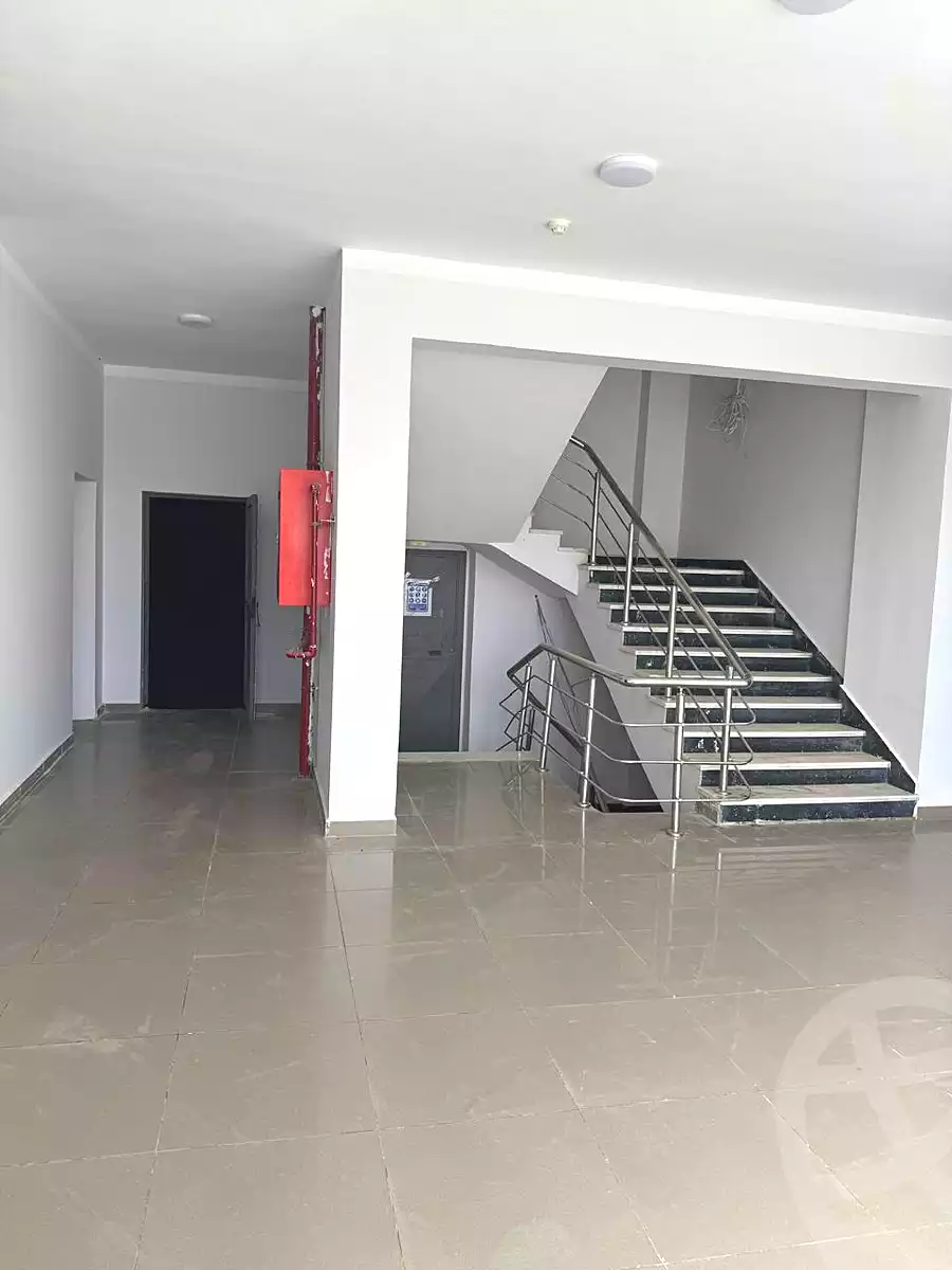 https://aqarmap.com.eg/ar/listing/6808818-for-rent-sharqia-10th-of-ramadan-industrial-area-3rd-industrial-zone-a5