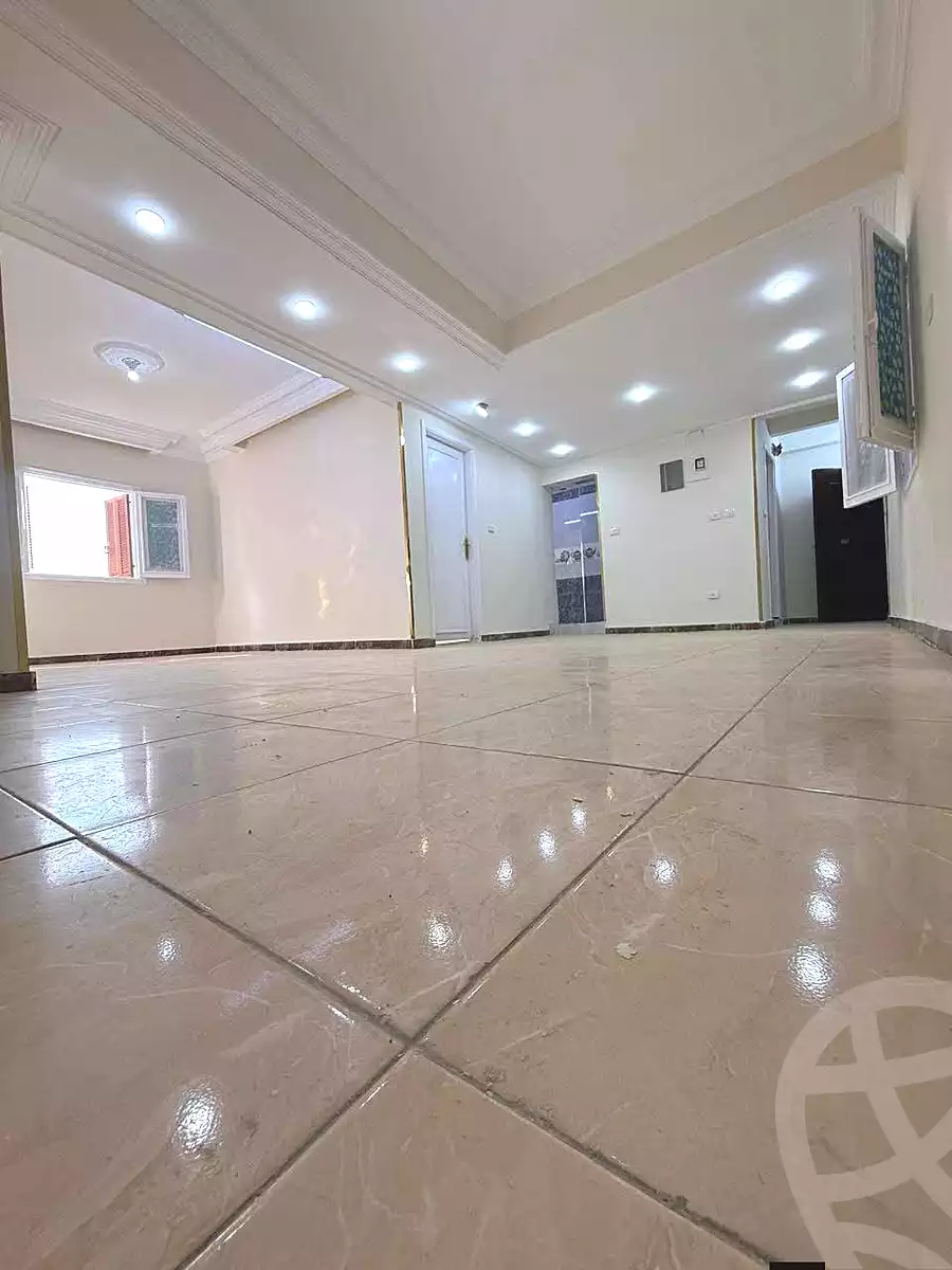https://aqarmap.com.eg/ar/listing/6810003-for-sale-cairo-helwan-helwan-el-sharkeya-abd-el-rahman-pasha-st