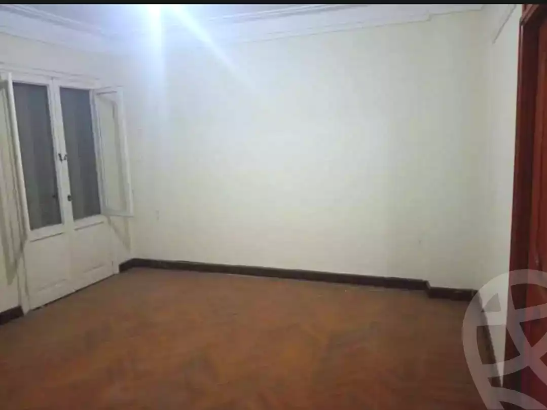 https://aqarmap.com.eg/ar/listing/6810449-for-sale-alexandria-ganaklis