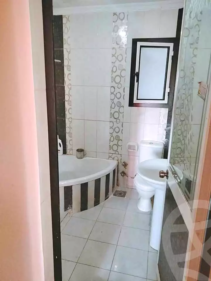 https://aqarmap.com.eg/ar/listing/6810812-for-sale-alexandria-l-jmy-el-hanouvel-radwan-st