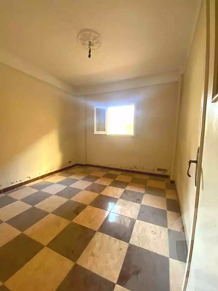 https://aqarmap.com.eg/ar/listing/6810901-for-sale-alexandria-l-jmy-lbytsh-mecca-st