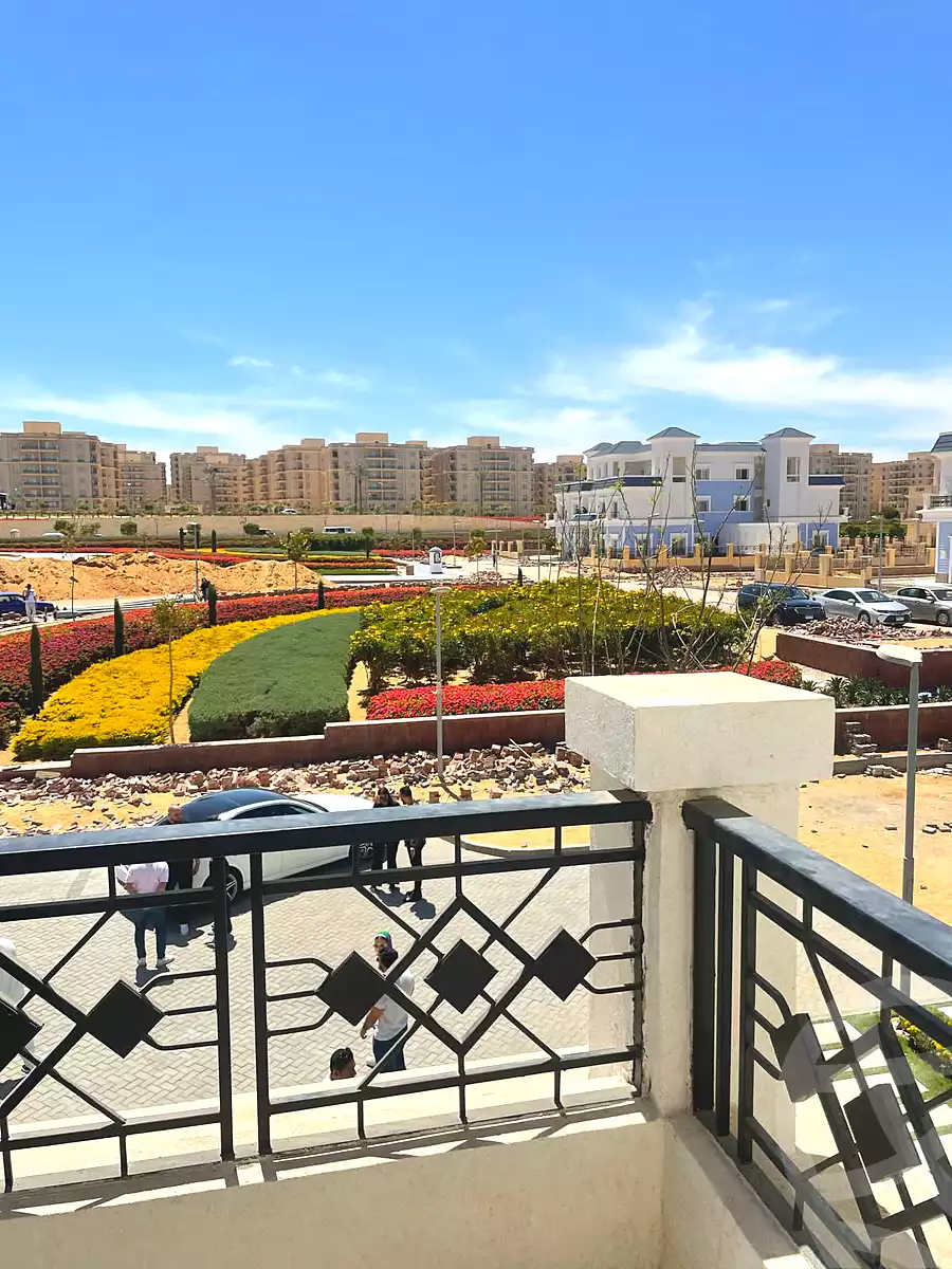 https://aqarmap.com.eg/en/listing/6811135-for-sale-cairo-new-cairo-compounds-mwntn-fyw-y-syty-club-park-mountain-view-icity