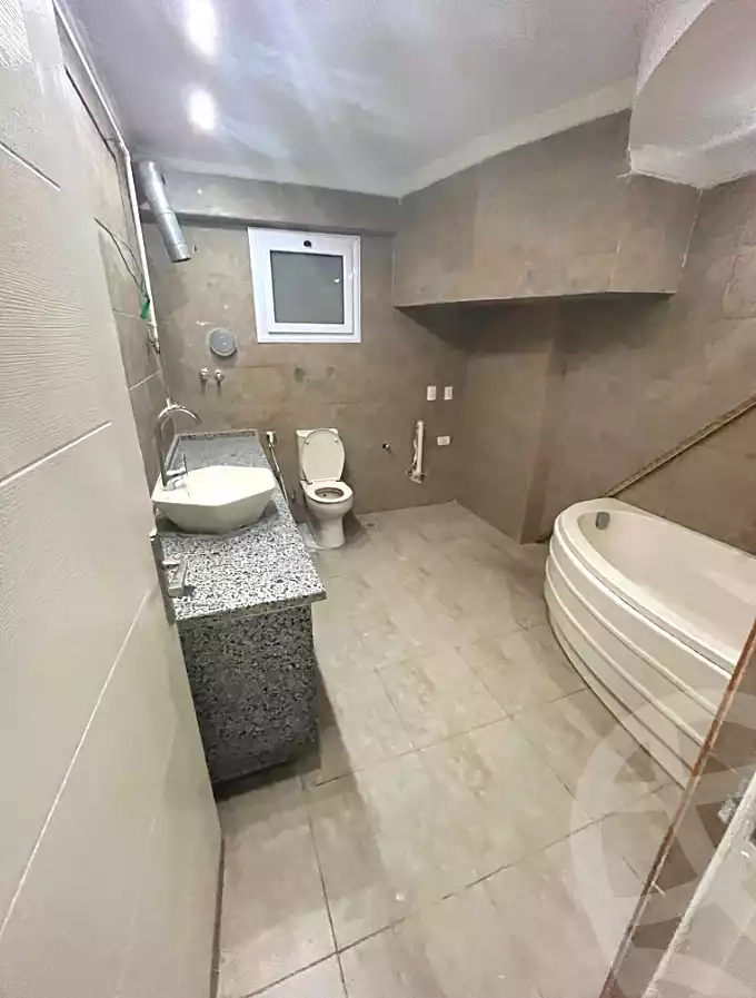 https://aqarmap.com.eg/ar/listing/6811339-for-rent-cairo-ain-shams-jsr-lswys