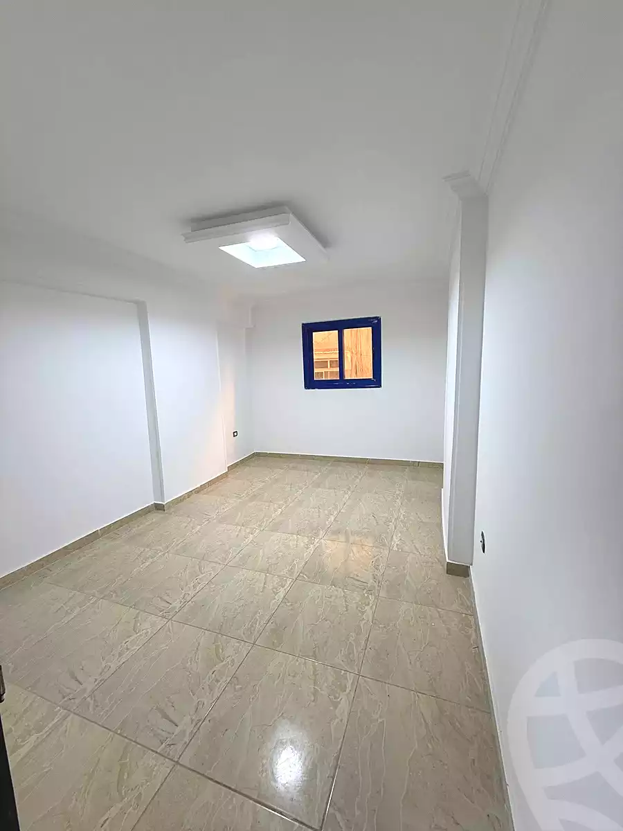 https://aqarmap.com.eg/ar/listing/6811445-for-sale-alexandria-el-asafra-shr-45