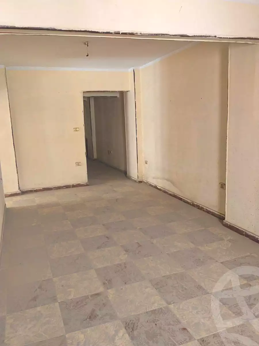 https://aqarmap.com.eg/ar/listing/6812206-for-sale-cairo-helwan-helwan-el-sharkeya-abd-el-rahman-pasha-st