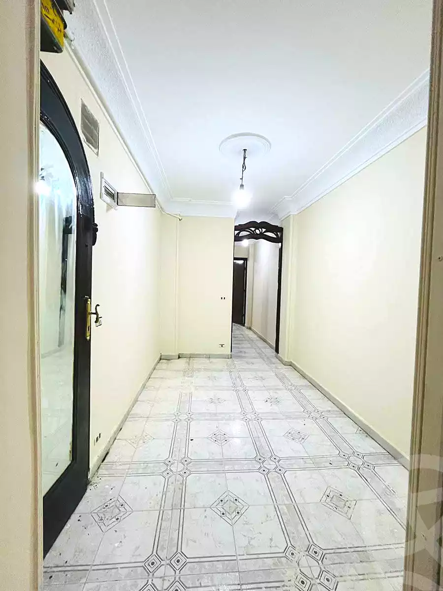 https://aqarmap.com.eg/en/listing/6812845-for-sale-alexandria-lsywf-el-falki