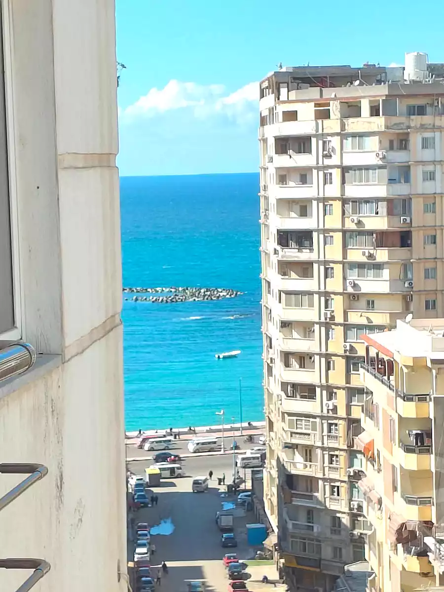 https://aqarmap.com.eg/ar/listing/6812905-for-rent-alexandria-sydy-bshr-sydy-bshr-bhry-khalil-hamada-st
