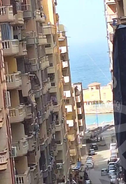 https://aqarmap.com.eg/ar/listing/6812977-for-sale-alexandria-sydy-bshr-sydy-bshr-bhry-shr-mhmwd-l-yswy