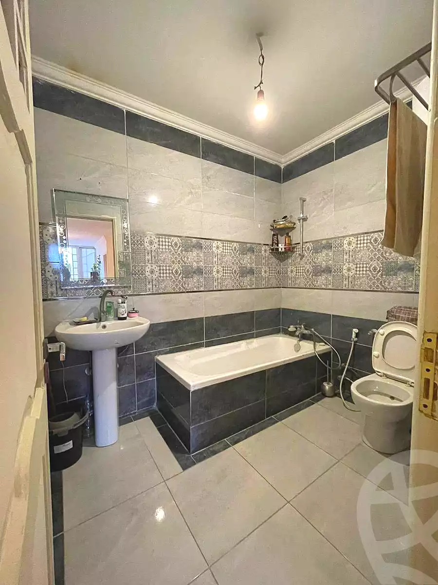 https://aqarmap.com.eg/en/listing/6813219-for-sale-alexandria-l-jmy-lbytsh-shahr-al-assal-st