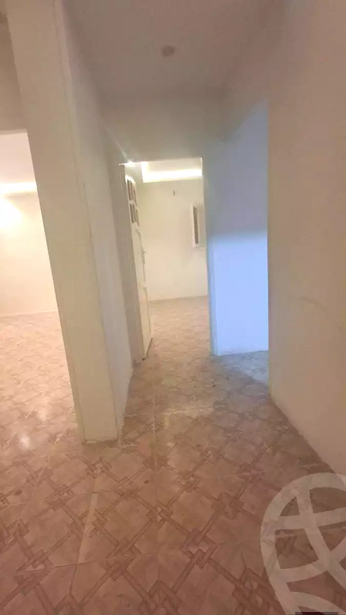 https://aqarmap.com.eg/ar/listing/6813701-for-sale-alexandria-l-jmy-lbytsh-el-saleheen-mosque-st