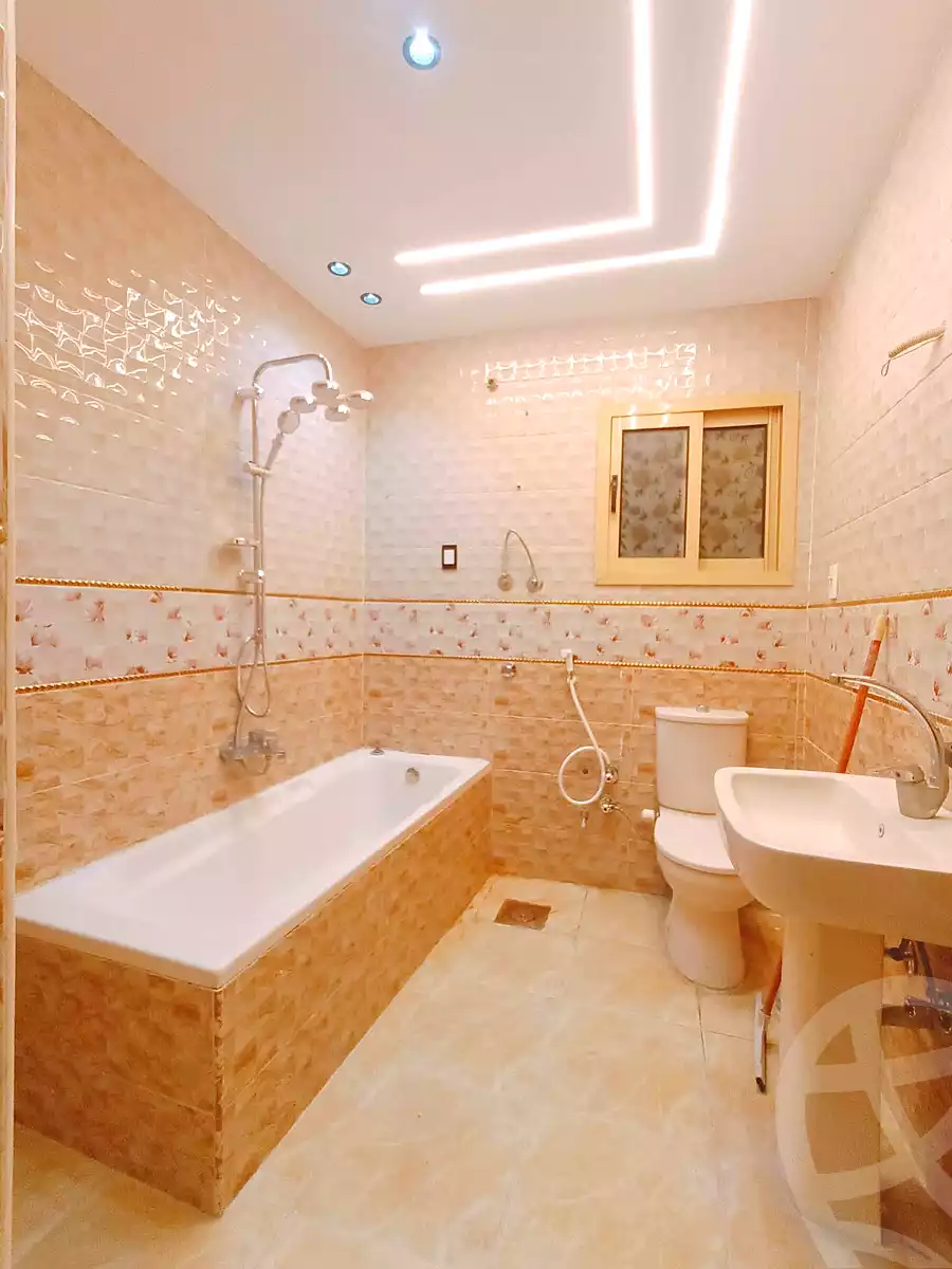 https://aqarmap.com.eg/ar/listing/6813743-for-sale-alexandria-l-jmy-lbytsh-bianchiii