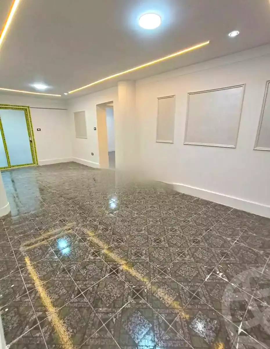 https://aqarmap.com.eg/en/listing/6814454-for-sale-alexandria-lsywf-shamaa