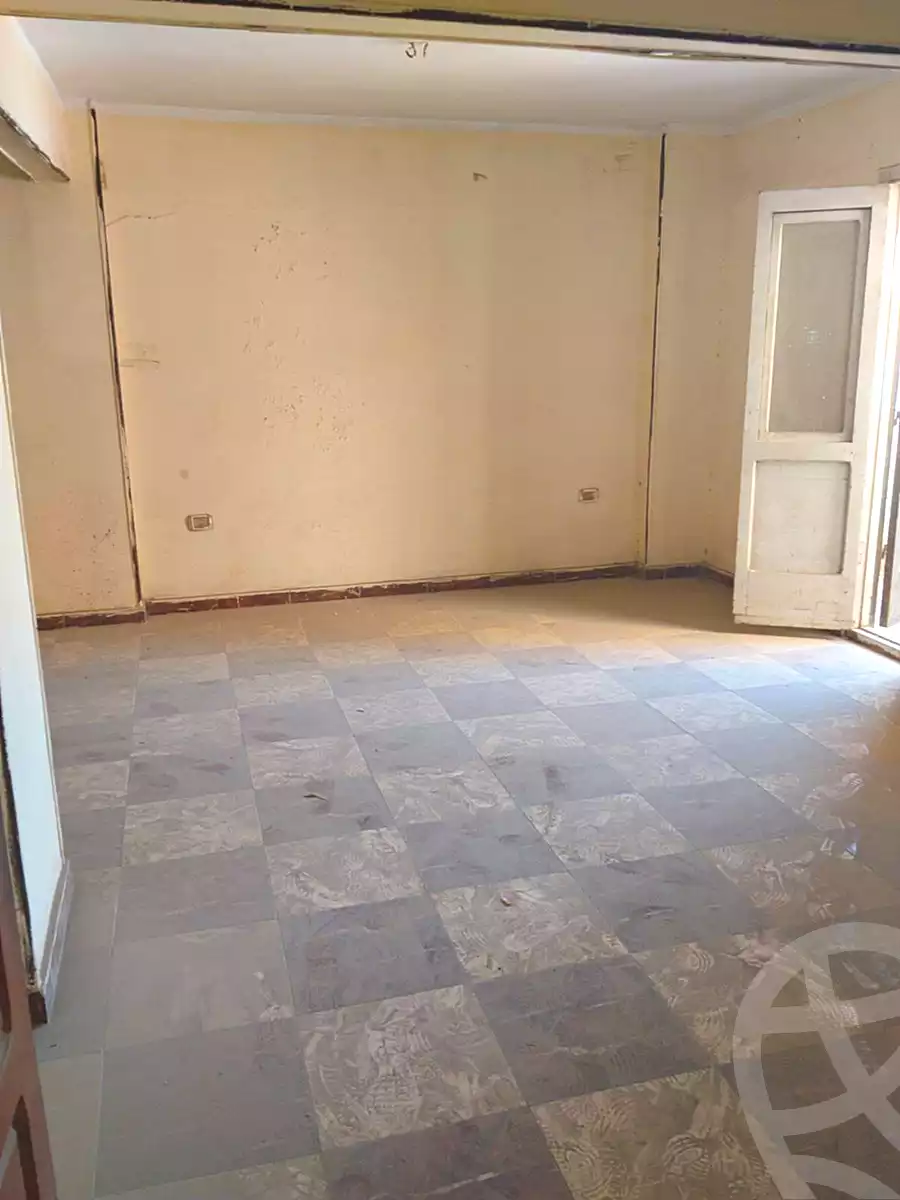 https://aqarmap.com.eg/ar/listing/6814611-for-sale-cairo-helwan-helwan-el-sharkeya-abd-el-rahman-pasha-st
