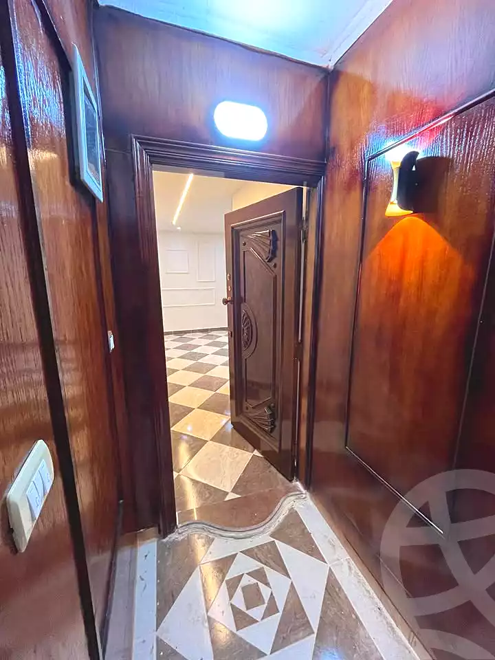 https://aqarmap.com.eg/ar/listing/6815093-for-sale-alexandria-l-jmy-el-hanouvel-kasr-al-quiri-st-1